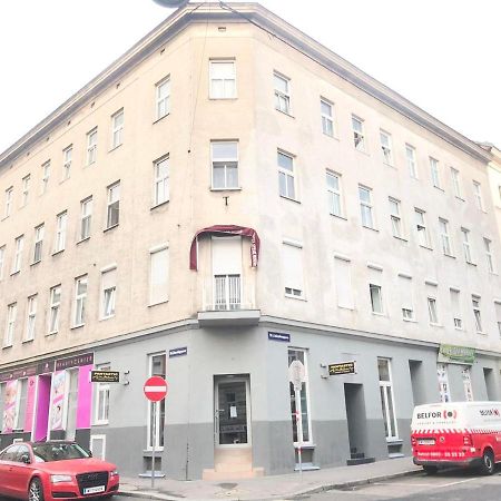 Apartamento "Be My Guest" Near Metro Station! Viena Exterior foto