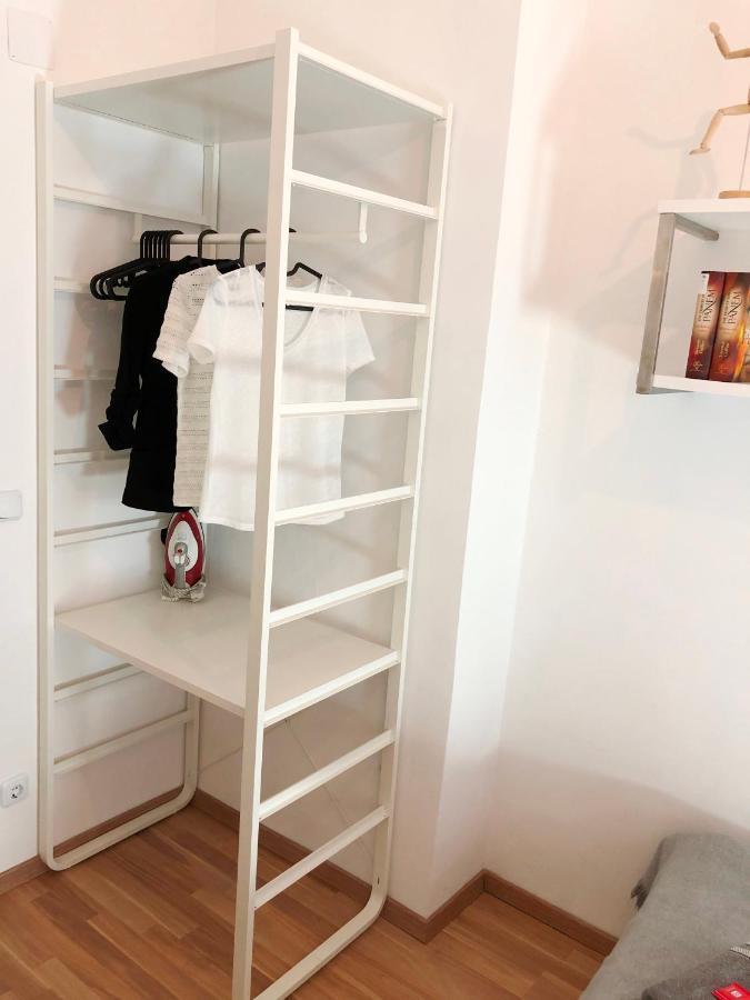 Apartamento "Be My Guest" Near Metro Station! Viena Exterior foto