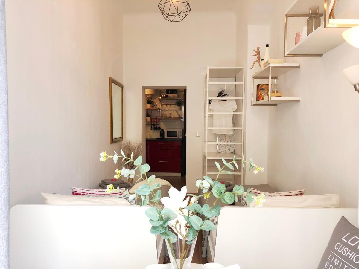 Apartamento "Be My Guest" Near Metro Station! Viena Exterior foto