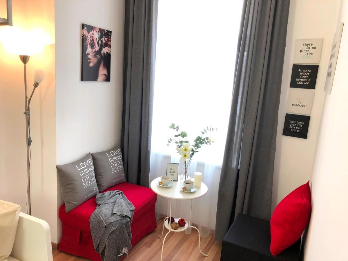 Apartamento "Be My Guest" Near Metro Station! Viena Exterior foto